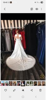 Prachtige witte trouwjurk, Ophalen, Trouwjurk, Wit, Onbekend