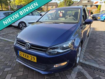 Volkswagen Polo 1.2 TSI Highline LEUKE AUTO RIJDT EN SCHAKEL beschikbaar voor biedingen