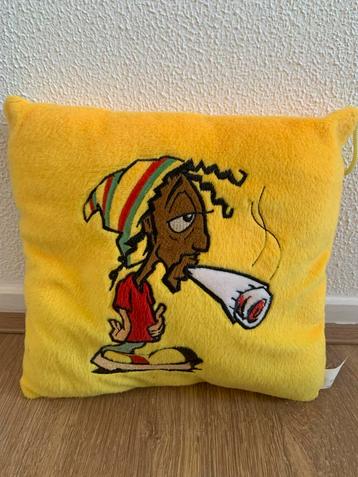 Geel Rastafari Kussen beschikbaar voor biedingen