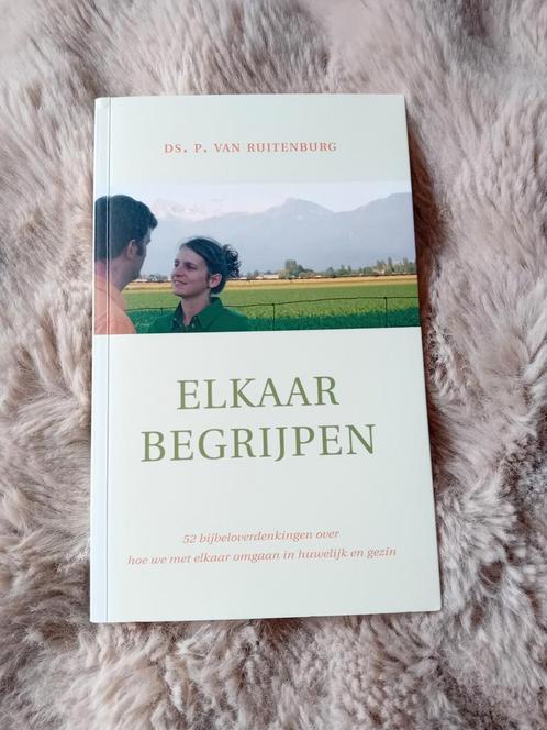 Ds P. van Ruitenburg - Elkaar begrijpen., Boeken, Godsdienst en Theologie, Zo goed als nieuw, Overige religies, Ophalen of Verzenden