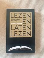 Lezen en Laten Lezen - Arnold Huijgen, Ophalen of Verzenden, Zo goed als nieuw, Christendom | Katholiek