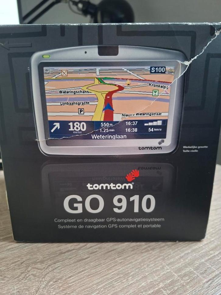 TOMTOM GO 910 KAARTEN BENELUX UK NL USA, Auto diversen, Autonavigatie, Gebruikt, Ophalen of Verzenden
