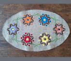 Vintage geborduurd linnen kleedje, ovaal, Handmade 70's, Antiek en Kunst, Ophalen of Verzenden
