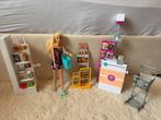 Barbies met supermarkt / muziek / auto, Ophalen, Zo goed als nieuw, Barbie