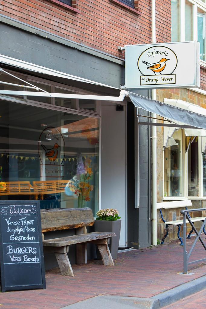 Overname: Cafetaria Oranje Wever – Oosterbeek, Zakelijke goederen, Exploitaties en Overnames