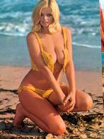 Vintage Prent: Blonde Vrouw op Strand, Ophalen of Verzenden, 1960 tot 1980