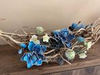 Kunstbloemstuk in wilgentakken, Huis en Inrichting, Woonaccessoires | Kunstplanten en Kunstbloemen, Ophalen, Zo goed als nieuw