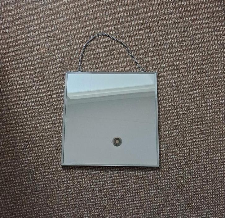 Wandspiegel Chroom 30x30 met Ketting, Huis en Inrichting, Woonaccessoires | Spiegels, Nieuw, Minder dan 50 cm, Minder dan 100 cm