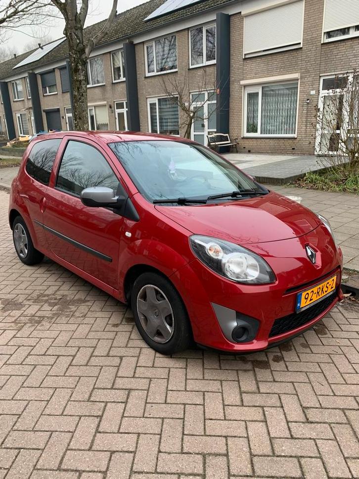 Renault Twingo 1.2 BJ 2011 Rood 120x KM, Auto's, Ford, Particulier, Ka, ABS, Airbags, Airconditioning, Alarm, Bluetooth, Boordcomputer