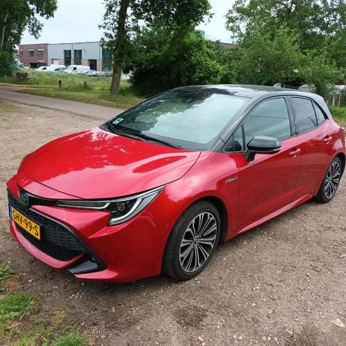 Toyota Corolla 1.8 Hybrid 122pk CVT 2019 Rood, Auto's, Toyota, Particulier, Corolla, 360° camera, ABS, Achteruitrijcamera, Airbags