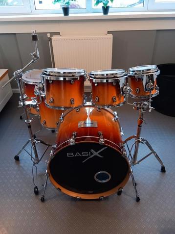 Basix Custom prof 7-delig drumstel beschikbaar voor biedingen