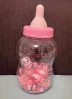 Spaarpot grote papfles roze gevuld met kleine papflesjes, Kinderen en Baby's, Kraamcadeaus en Geboorteborden, Zo goed als nieuw