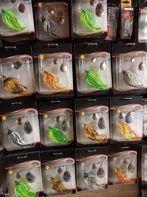 Spinnerbaits in 1/2oz...3/4oz...en 1oz... steeds 4 kleuren!, Watersport en Boten, Hengelsport | Roofvissen, Nieuw, Overige typen