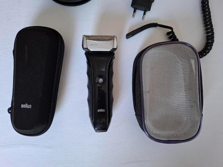 Braun Serie 5, Witgoed en Apparatuur, Persoonlijke-verzorgingsapparatuur, Gebruikt, Scheren en Epileren, Ophalen of Verzenden