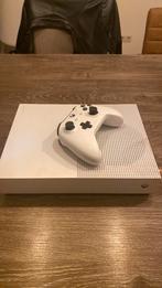 Xbox one met controler, Spelcomputers en Games, Spelcomputers | Xbox One, Zo goed als nieuw, Ophalen