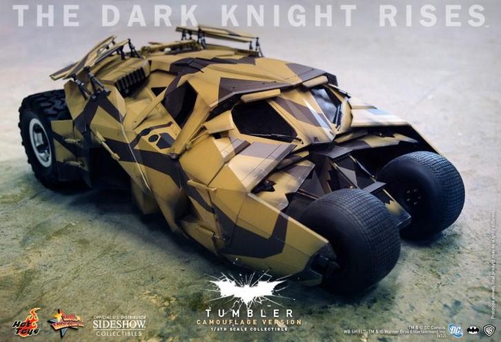 Hot Toys Batman Tumbler Camouflage 1/6, Hobby en Vrije tijd, Modelbouw | Auto's en Voertuigen, Zo goed als nieuw, Auto, Overige merken