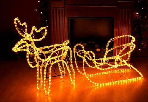 Rendier Met Slee Met Ledverlichting W-W Kant-En-Klaar 1.40m, Diversen, Kerst, Nieuw, Ophalen of Verzenden