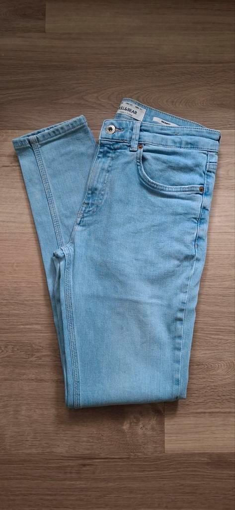 Jeans spijkerbroek van Pull&Bear mt 40 (of mt 32, mt 170), Kleding | Heren, Spijkerbroeken en Jeans, Zo goed als nieuw, W32 (confectie 46) of kleiner