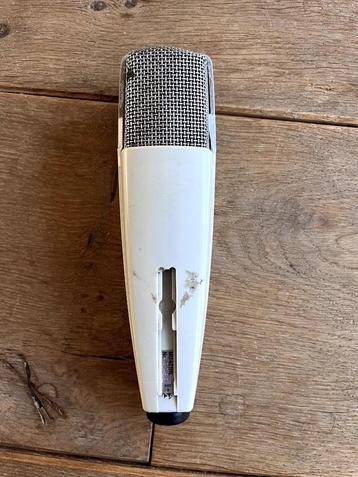 Vintage Sennheiser MD421  beschikbaar voor biedingen