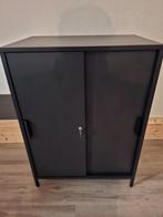(IKEA) TROTTEN Kast met schuifdeuren, Huis en Inrichting, Kasten | Roldeurkasten en Archiefkasten, Zo goed als nieuw, Met slot