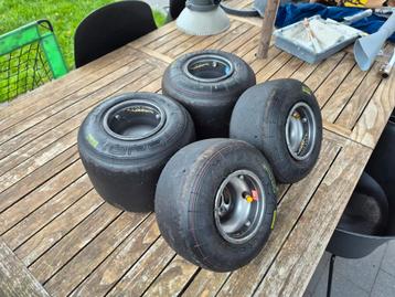Set intrepid velgen met gebruiktr mojo`s beschikbaar voor biedingen