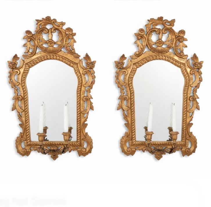 Antieke vergulde Rococo spiegels met kandelaars,18e eeuw, Antiek en Kunst, Antiek | Spiegels, Minder dan 50 cm, Ovaal, Ophalen of Verzenden