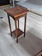 Bijzet tafel, Huis en Inrichting, Ophalen, Vierkant, Hout, 55 tot 75 cm