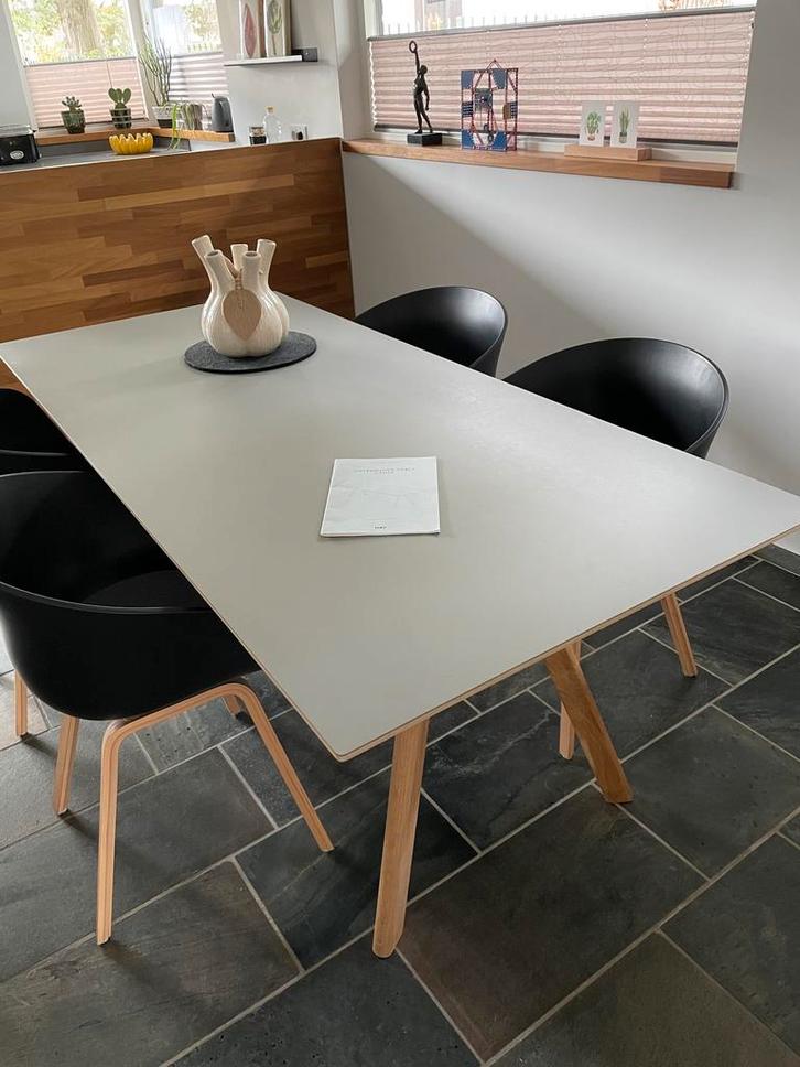 Hay Copenhague tafel CPH30 grijs, Huis en Inrichting, Tafels | Eettafels, Zo goed als nieuw, 50 tot 100 cm, Rond, Ophalen
