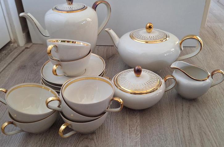 Johann Seltmann thee- en koffie servies met gouden rand, Antiek en Kunst, Antiek | Servies compleet, Ophalen