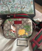 Nieuw Gucci GG Tian Camera Floral, Sieraden, Tassen en Uiterlijk, Tassen | Damestassen, Ophalen of Verzenden, Nieuw, Rood