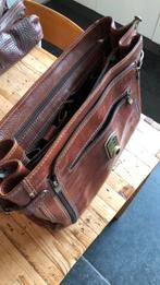 Leer / Aktetas / schooltas / boekentas/ laptoptas, Bruin, Aktetas of Boekentas, Ophalen of Verzenden, Zo goed als nieuw