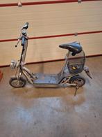 Tante Paula met defecte accu, Fietsen en Brommers, Steps, Ophalen, Gebruikt, Elektrische step (E-scooter)