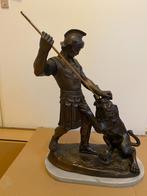 Antieke Bronzen Beeld Romeinse Soldaat met Leeuw, Ophalen