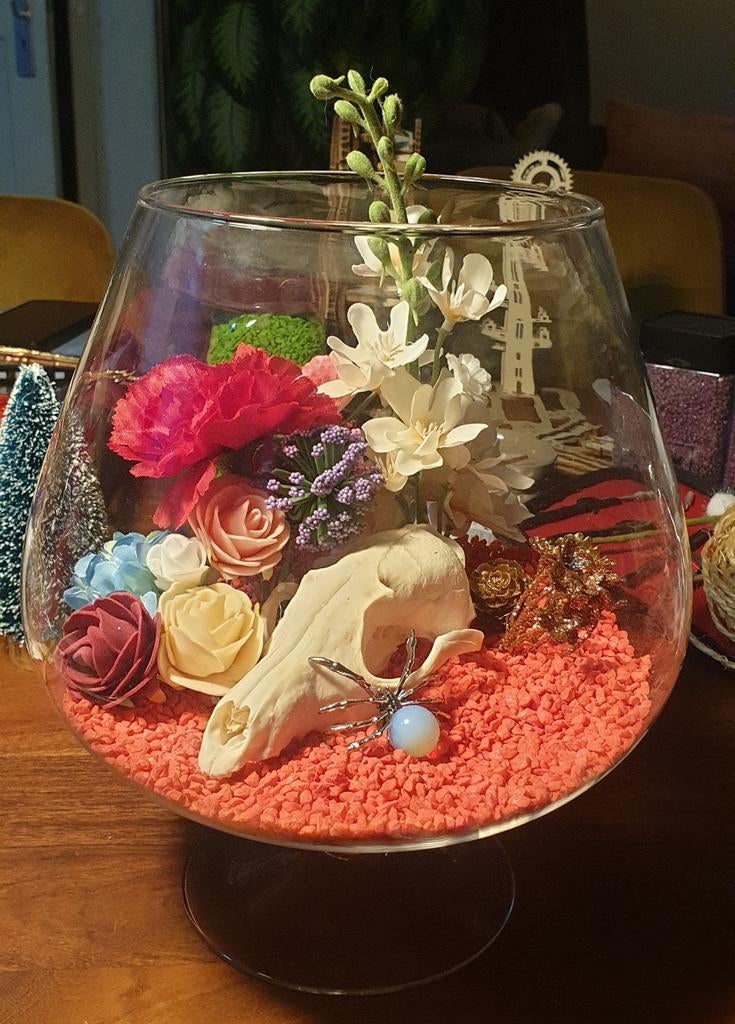 Vaas met vossenschedel schedel en bloemen, Ophalen of Verzenden, Nieuw