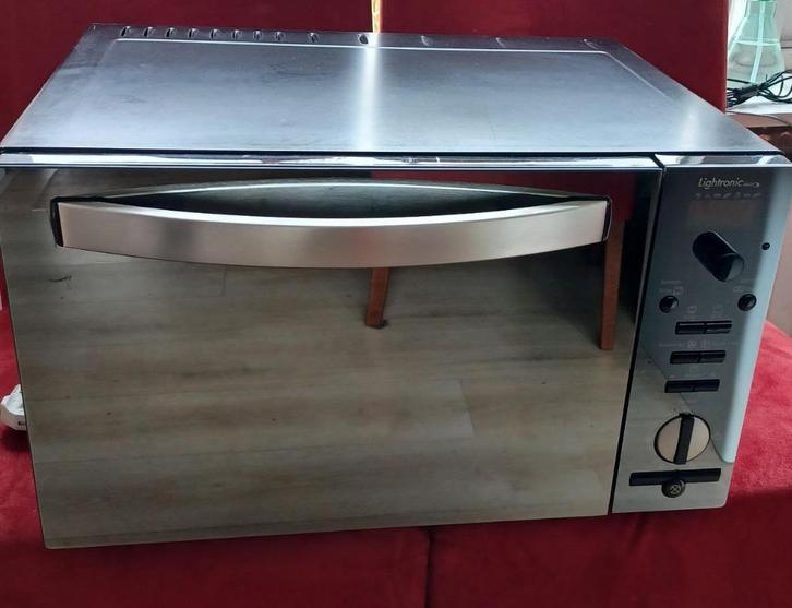 Combimagnetron, Witgoed en Apparatuur, Magnetrons, Zo goed als nieuw, Combimagnetron, Grill, Ophalen