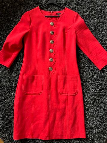 Rode Caroline Biss jurk, maat M beschikbaar voor biedingen