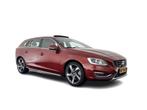 Volvo V60 2.4 D6 Twin Engine R-Design-Sport-Pack [ AIRCO-DEF, Auto's, Vierwielaandrijving, 1880 kg, Onderhoudsboekje, Rood