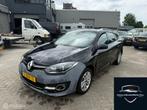 Renault Megane Estate 1.5 dCi Bose EXPORT, Voorwielaandrijving, Euro 5, Gebruikt, Zwart
