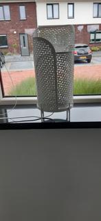 2 METALEN TAFELLAMPEN MET 4 GLOEILAMPEN VAN IKEA, Huis en Inrichting, Lampen | Tafellampen, Ophalen of Verzenden, Nieuw, Metaal