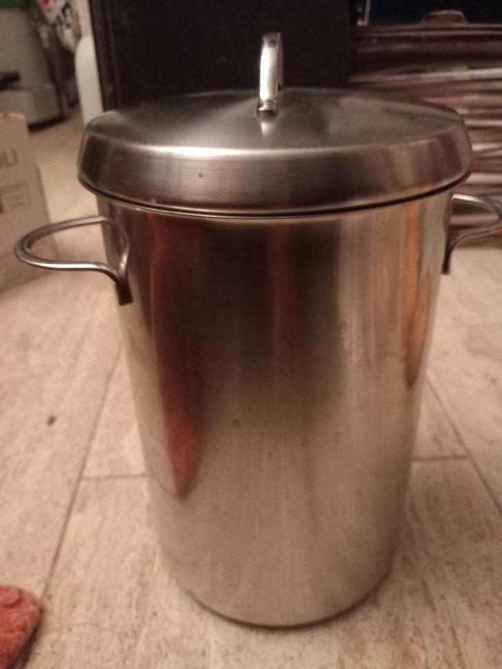 aspergepan roesvrijstaal BK met mandje, Huis en Inrichting, Keuken | Potten en Pannen, Nieuw, Kookpan of Snelkookpan, Rvs, Inductieplaat