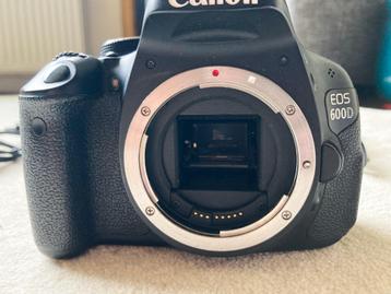 Astro-gemodificeerde Canon 600D met accesoires beschikbaar voor biedingen