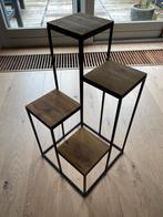 Mongohout planten tafeltje, Huis en Inrichting, Woonaccessoires | Zuilen en Pilaren, Ophalen, Zo goed als nieuw