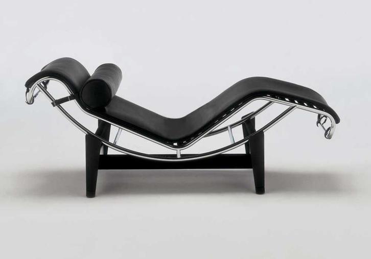 4 CHAISE LOUNGE CHAIR LC4 LE CORBUSIER VOETJES, Doppen, Huis en Inrichting, Banken | Sofa's en Chaises Longues, Nieuw, Eenpersoons
