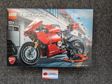 LEGO 42107 Ducati Panigale V4 R Technic NIEUW en GESEALED!