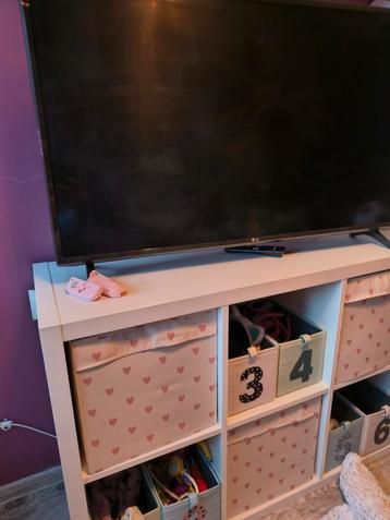 LG Smart TV - Perfect voor entertainment! beschikbaar voor biedingen