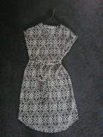 Jurk van het merk in shape maat m, Maat 38/40 (M), Overige kleuren, Nieuw, Knielengte