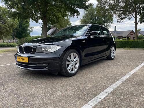 BMW 1-Serie 1.6 I 116 3DR 2008 Zwart WEINIG KILOMETERS, Auto's, BMW, Particulier, 1-Serie, ABS, Airbags, Android Auto, Apple Carplay