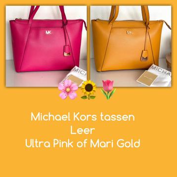 Michael Kors schoudertassen, leer, Ultra-pink of -Mari Gold beschikbaar voor biedingen