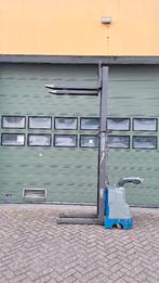 stappelaar, palletheffer, hoogheffer elektrische 1.000 kg, Doe-het-zelf en Verbouw, Palletwagens en Pompwagens, Ophalen, Gebruikt