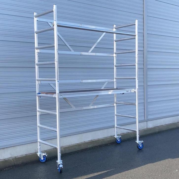 Nieuwe Alumexx Kamersteiger 4 meter werkhoogte, Doe-het-zelf en Verbouw, Steigers, Nieuw, Rolsteiger of Kamersteiger, 2 tot 5 meter